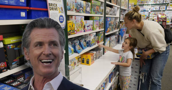 LIBERAL UTOPIA! California Toy Stores Fined $500 for Having Different Aisles for ‘Boys and Girls’