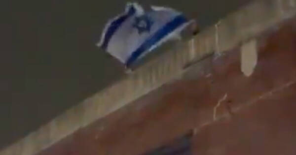 FETTER ON THE ROOF! Defiant Fetterman Waves Israeli Flag as Hamas Sympathizers Protest at His House