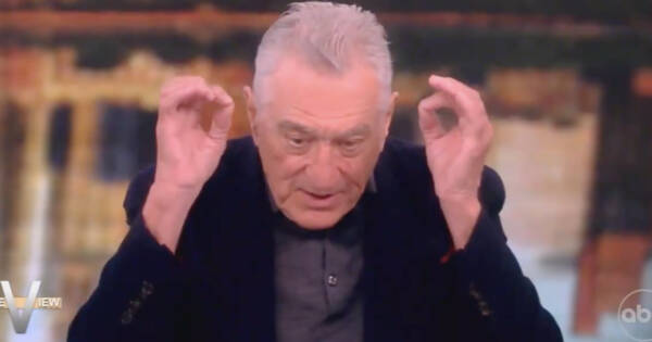 MELTDOWN: De Niro Tells the View Trump Will END America, ‘IT’S OVER!’