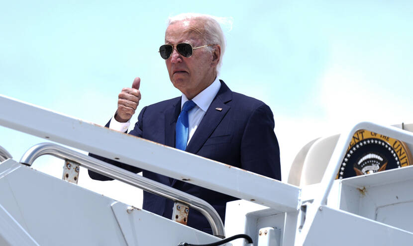 HE’S ALIVE! Old Joe Emerges from Presidential Motorcade